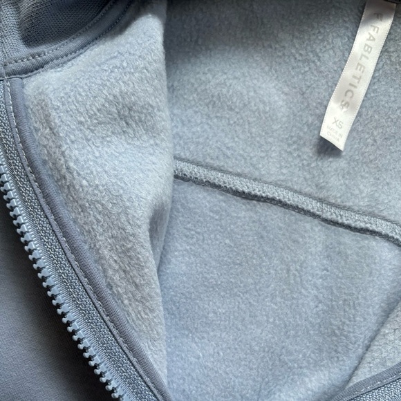 Fabletics • Catarina Mock Neck Half Zip Pullover - Picture 8 of 10